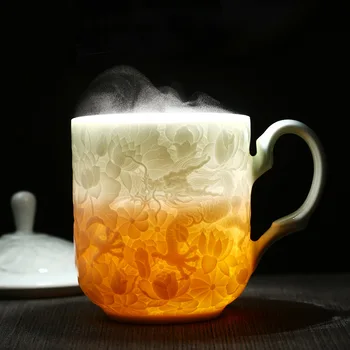 Jingdezhen kerámia teáscsésze árnyék zöld faragás ajándék csésze fedő bubble tea csésze hivatal csésze kávét háztartási víz-kupa
